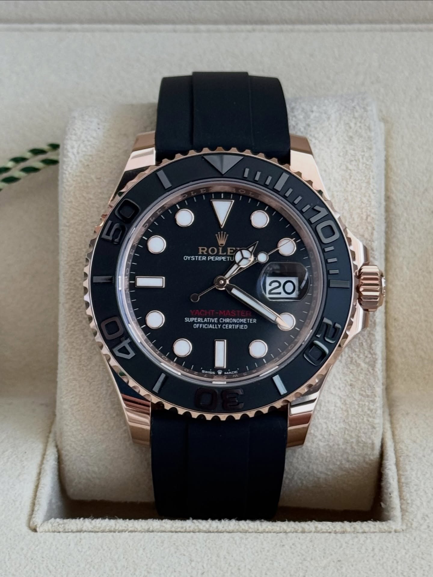 Rolex Yacht-Master 40 Rose Gold Oysterflex