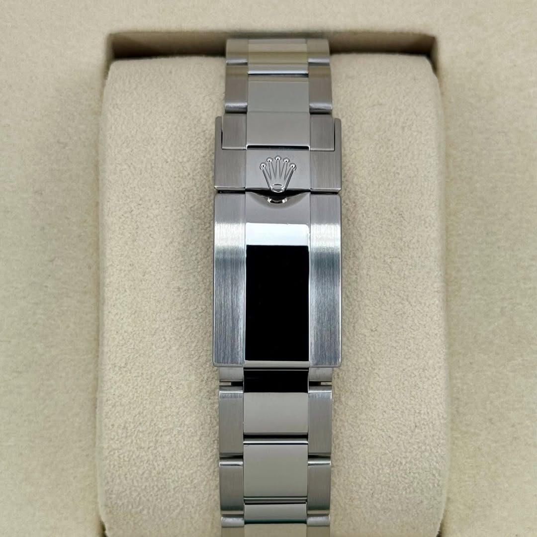 Rolex GMT-Master II “Batman” 2025