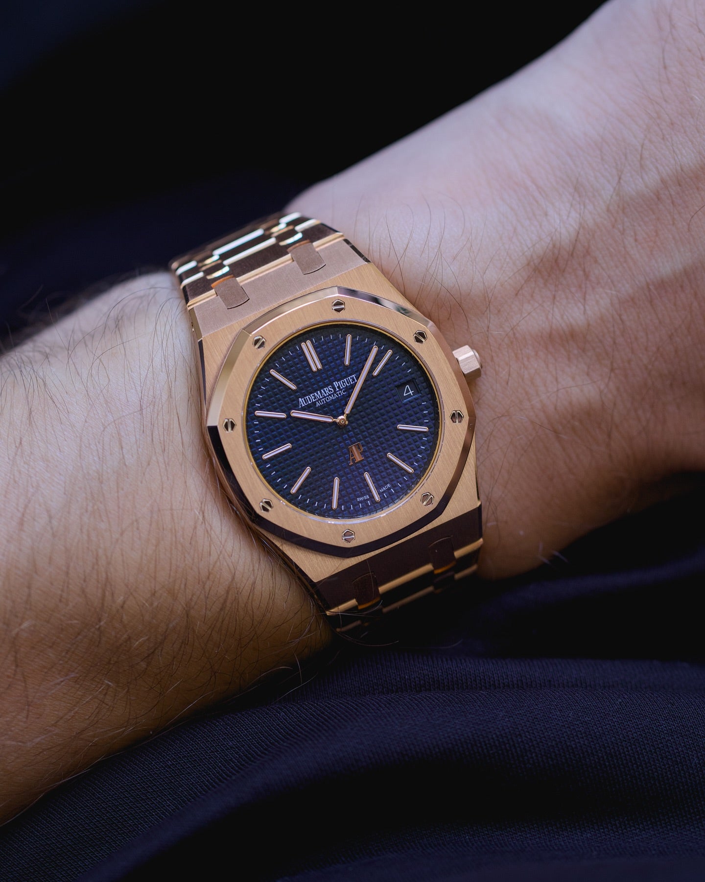 Audemars Piguet Royal Oak “Jumbo” Extra-Thin 15202OR Rose Gold Blue Dial