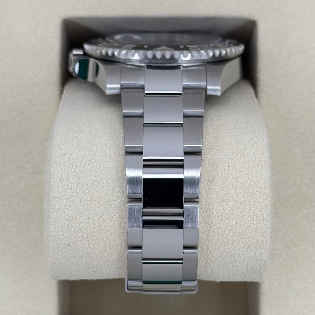 Rolex GMT-Master II “Batman” 2025